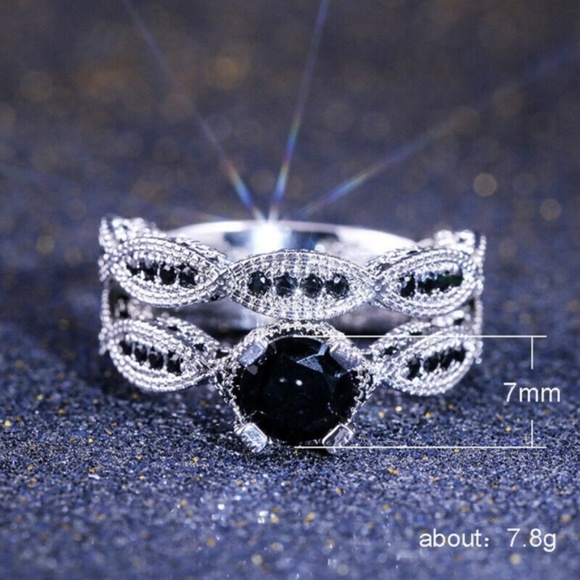 2 pc Set Silver Women Rings Black Sapphire New - Picture 2 of 3
